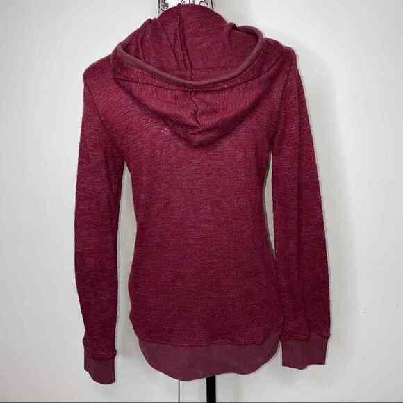 Juniors Maroon Red Vans Hoodie Size Medium Sweatshirt - Picture 3 of 6